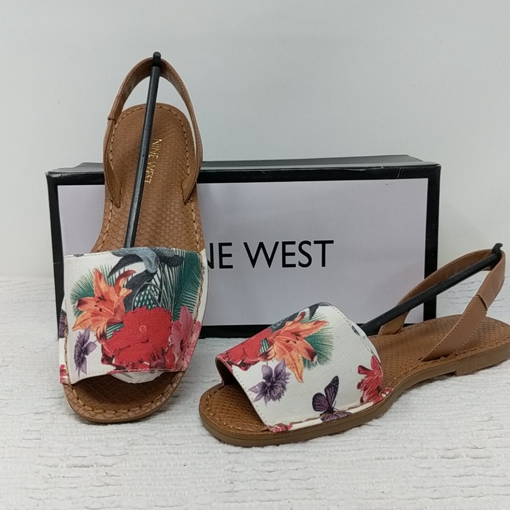 Nine West Izzio Canvas Sandal
